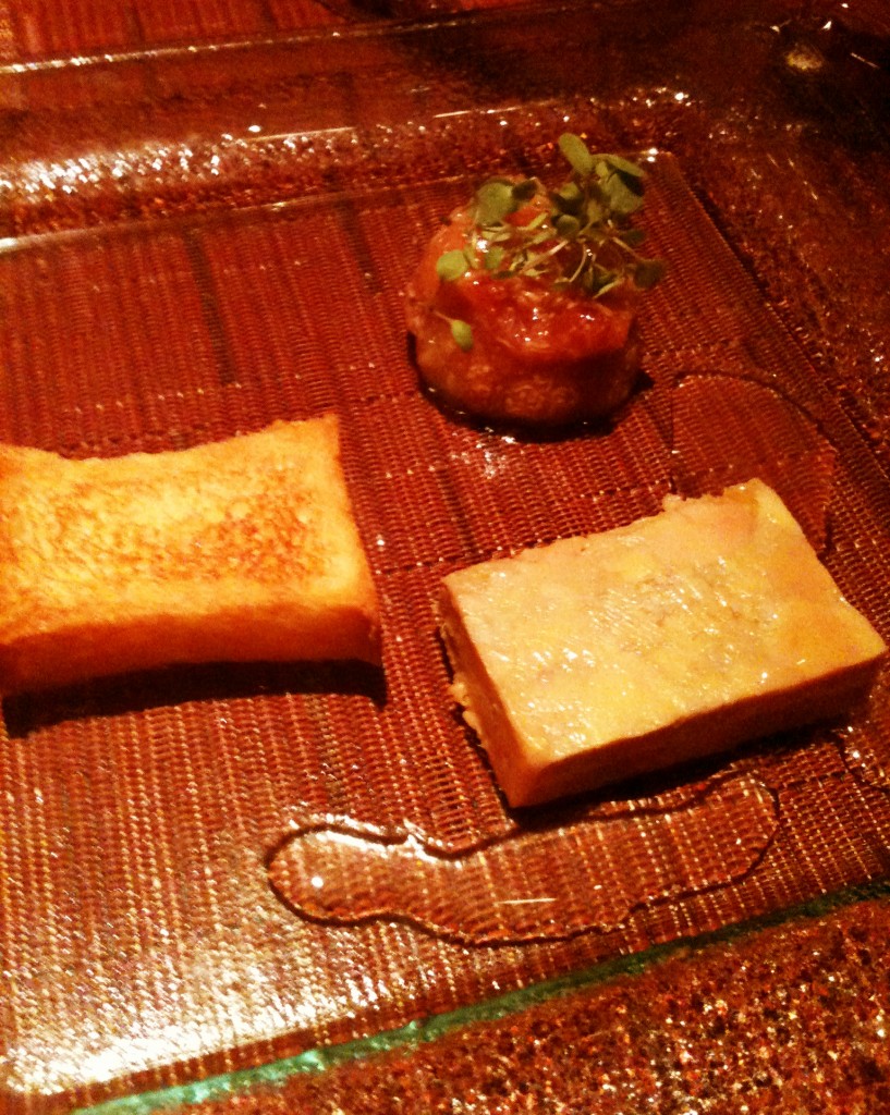 Foie gras figo e brioche 817x1024 - Canvas Bar & Restaurante - Hilton Morumbi